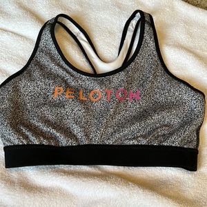 Peloton ADIDAS sports bra size large
